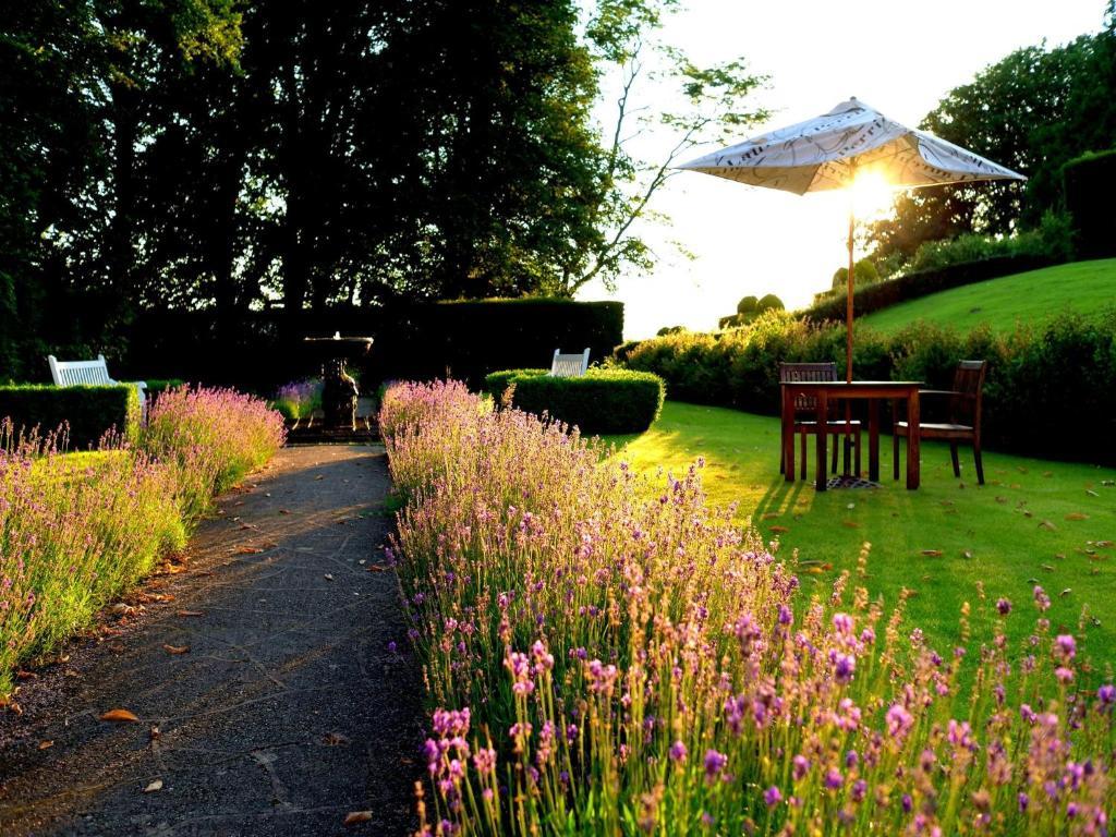 The Elms Hotel & Spa Abberley Экстерьер фото